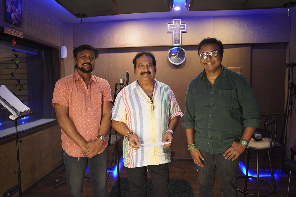 Rockstar @ManoSinger_Offl collaborates with @immancomposer for the first time for a investigative thriller #ELEVEN @ARentertainoffl @Naveenc212 @actressReyaa @lokeshajls @abhiramiact @Riythvika @ActorDileepan @actorshashank @tweetravivarma @kirrD @karthikisc @srikanth_nb