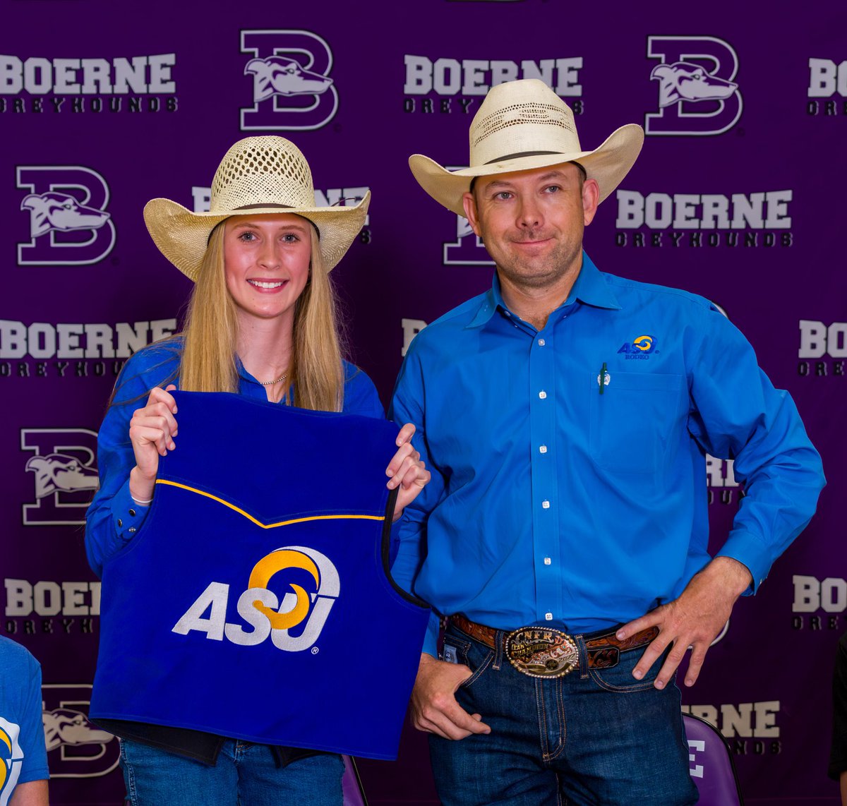 Exciting news! Layla Weaks, our senior student athletic trainer, has signed with Angelo State University to pursue her passion for rodeo at the collegiate level. Congrats and best wishes, Layla! Go Rams! 💙💛🐏 #ProudMoment #StudentAthlete #GoRams