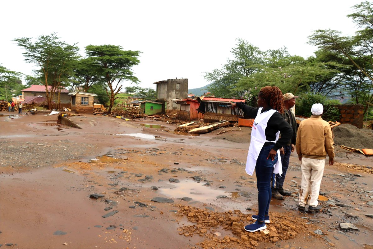 Areas affected by floods may experience the spread of waterborne diseases like cholera due to damaged WASH facilities. We encourage boiling drinking water and maintaining hygiene levels to prevent such cases. Join the #AmrefFloodsResponseKE via amref.org/donation-to-th……