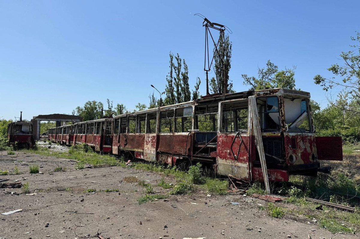 Avdiivka is now a ghost town. Russia captured dead ruins without people. Putin's tactics are the total destruction of all living things. Before the Russian attack, 30 thousand people lived here