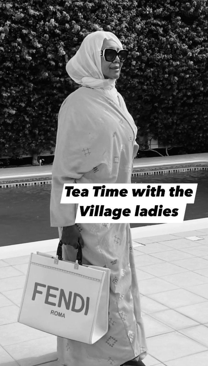 Fashion tips 4 my sisters. Here is how to dress professional Hijabi & having high tea with the ladies. Choose bags & shoes that complement your outfit without overpowering it, & consider the occasion’s vibe. When to show the label and when NOT 2!