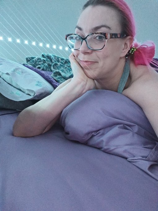 Mmmm got fucked twice today. I am beat 😴😪  Off to dreamland for me  Gnight, world. https://t.co/9eKZ<a href="/tag/tgif"class="tags"><span>#tgif</span></a>