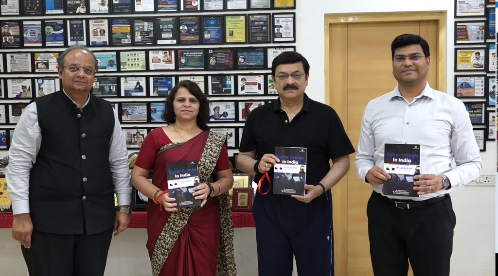 An important Cyber Security book written by a Professor at IPS Academy was launched recently by me!
@ RAPTC Indore
#MyRAPTC
#MyDuty
#cybersecurityawareness
#EffortContinues
#varunkapoorips