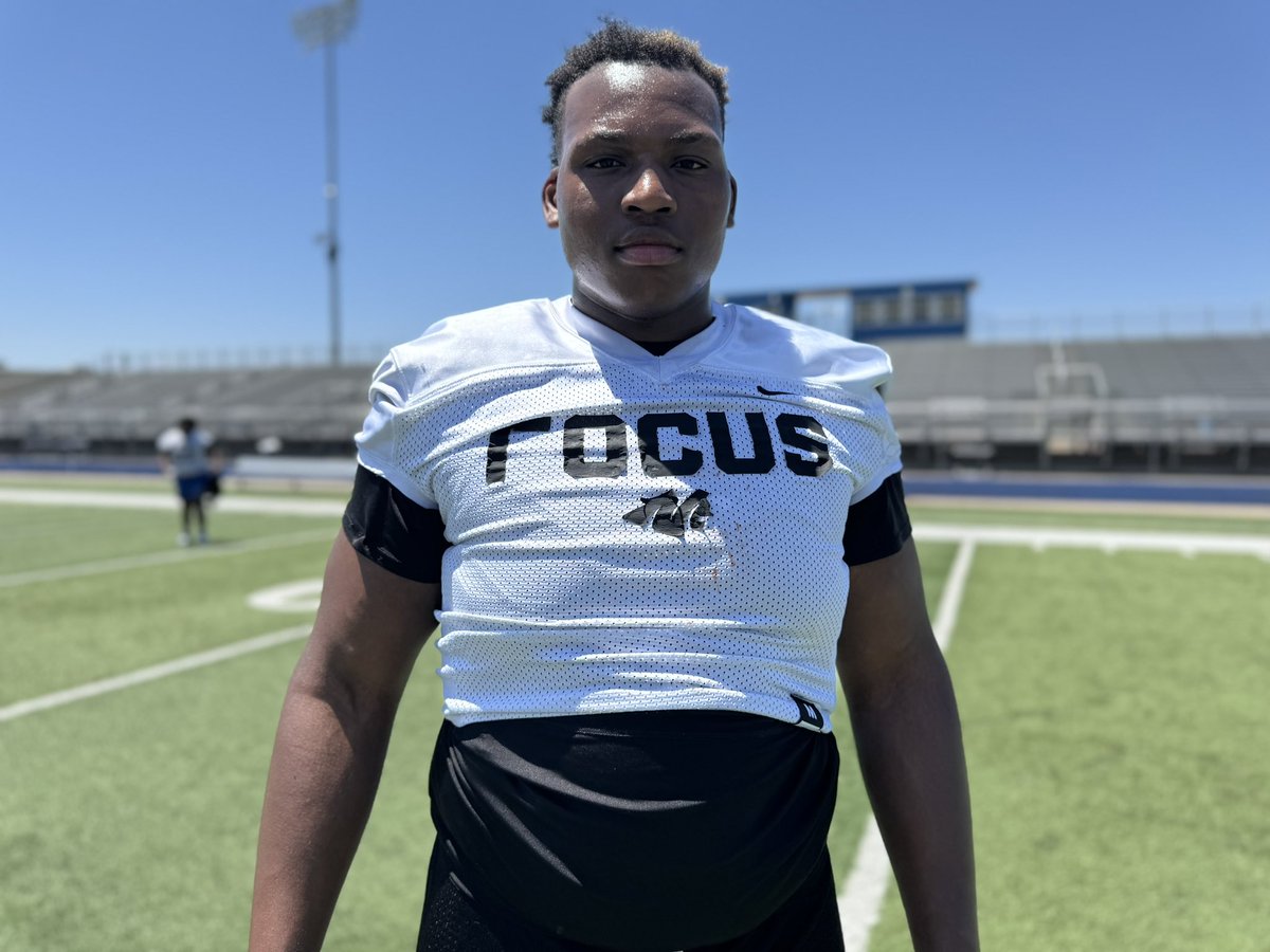 North Crowley 2025 OL Dawood Greer Jr (6-3, 280) is quickly making his presence felt in the trenches. Mississippi Valley St is the first to offer but others are watching close @DawoodGreer | @NorthCro_FB | @therealraygates | @CoachEReinhart