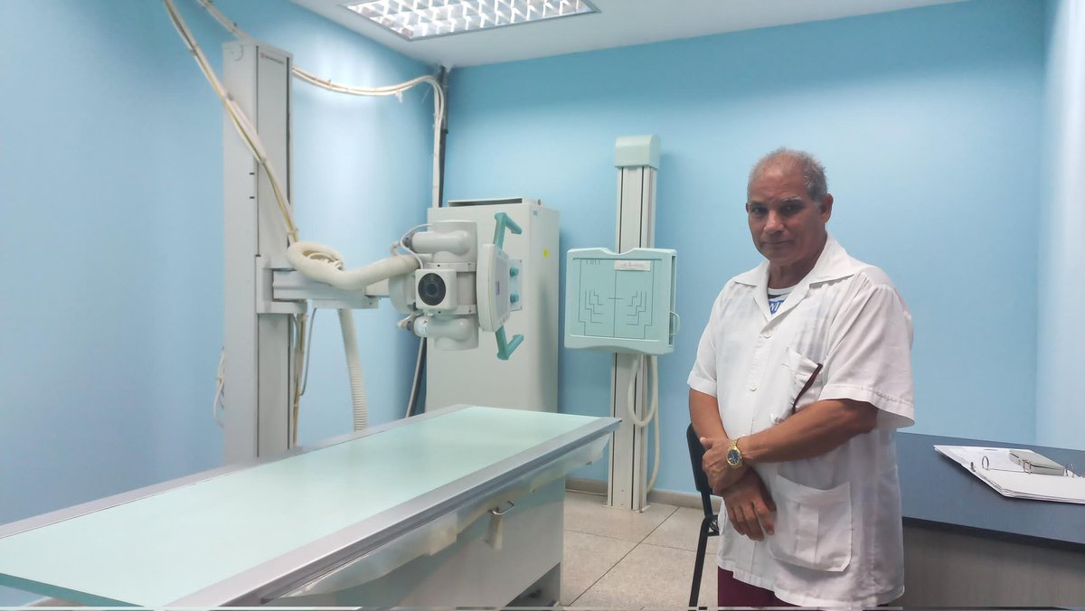 Hoy #07May, el presidente @NicolasMaduro encabezó la entrega del Centro de Diagnostico Integral y la Sala de Rehabilitación Integral “José Gregorio Hernández”, en donde se atenderán alrededor de 350 personas por día. #MovilizadosPorVenezuela @NicolasMaduro @MagaGutierrezV