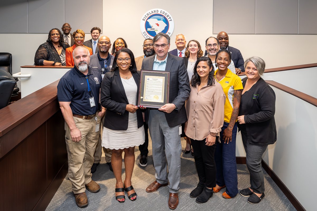 📜A resolution recognizing the County’s Department of Public Works for National Public Works Week, May 19-25 #NPWW