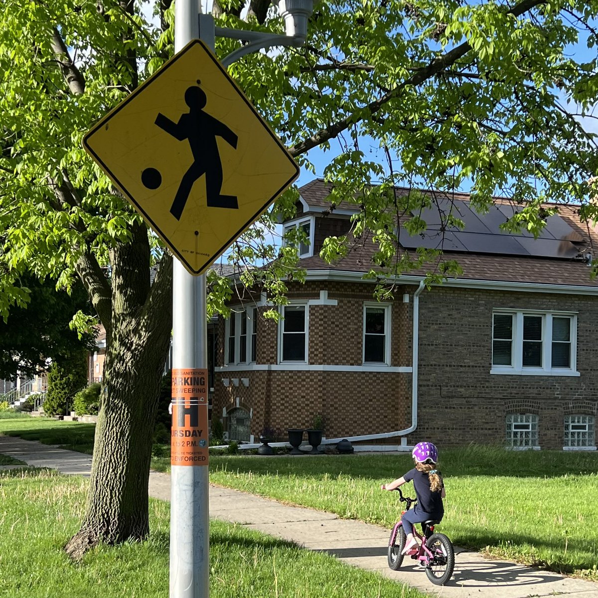 Tomorrow (May 8) is Bike to School Day! Going to and from school is one of our most frequent trips (10x/week) and *nobody* likes the drop-off line. What would make it easier for YOU to ditch the car and ride/walk to school?
