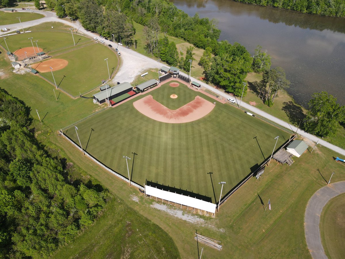 HS Baseball Fields Of America! tweet media