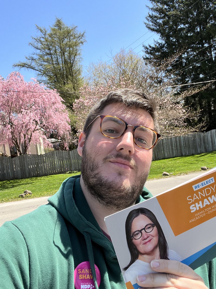 Crazy to think that it’s been two years since I was knocking on the doors everyday for @shaw_sandy in Hamilton West-Ancaster-Dundas.