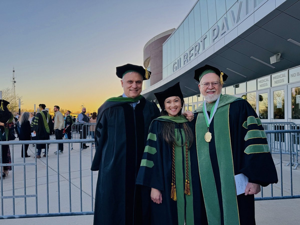 Last week, I accomplished a lifelong dream.🩺 It is an honor to enter Medicine and PM&R hooded by Dr. Andary, @AANEMorg Past President, Sparrow PM&R PD and welcomed by Dr. Prokop, @AOCPMR Distinguished Fellow. Here’s to a lifetime of learning, mentorship, & service! #Physiatry