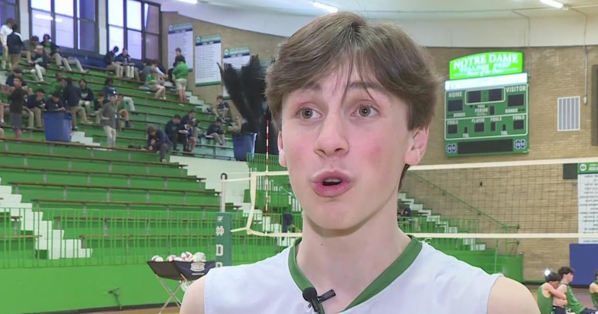 Chicago area volleyball player donates $1 to cancer research for every dig he records cbsnews.com/chicago/news/h…