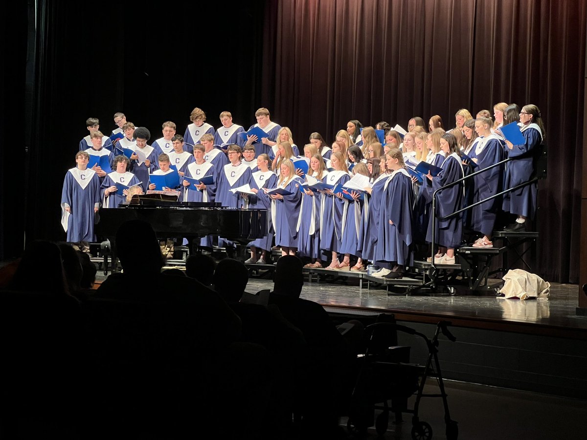 Loved watching our 6th, 7th/8th, and HS Choirs this evening. Such a great feeling to see our students making music!! Bravo!! <a href="/lortz_lynelle/">Mrs. Lortz</a>