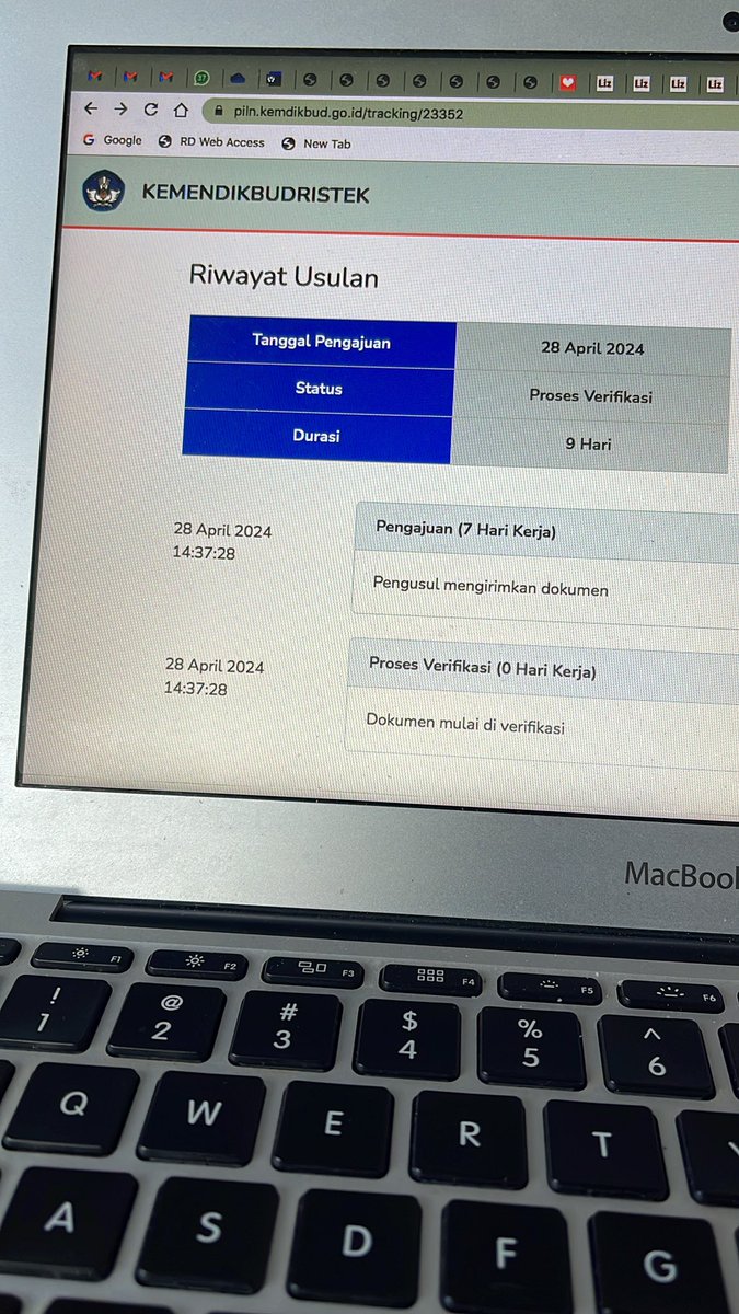 Dear <a href="/ditjendikti/">PDDIKTI</a> , mohon info untuk proses penyetaraan ijazah dan konversi nilai lulusan luar negeri. Karena belum ada update hingga saat ini. Terima kasih 🙏