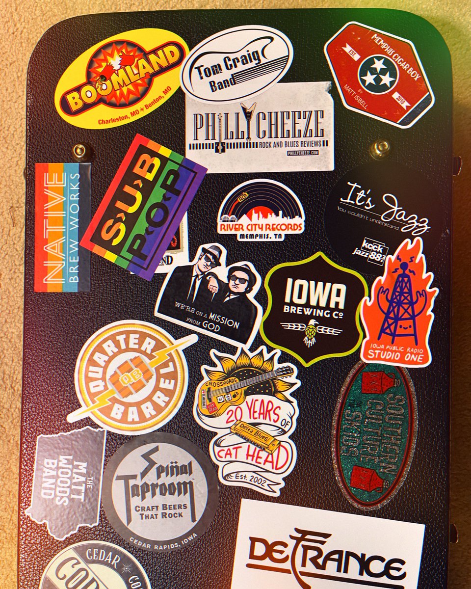 The coolness of stickers is.. when one gives way, there’s always one to replace it. 🤘🎸🎶🔥 #stickers #guitarcase #guitarcasestickers #Subpop @subpop @IPRStudioOne @IowaBrewing @jazz883kcck #BluesBrothers #Boomland #QuarterBarrel @CatHeadRoger #deFrance #MemphisCigarBox
