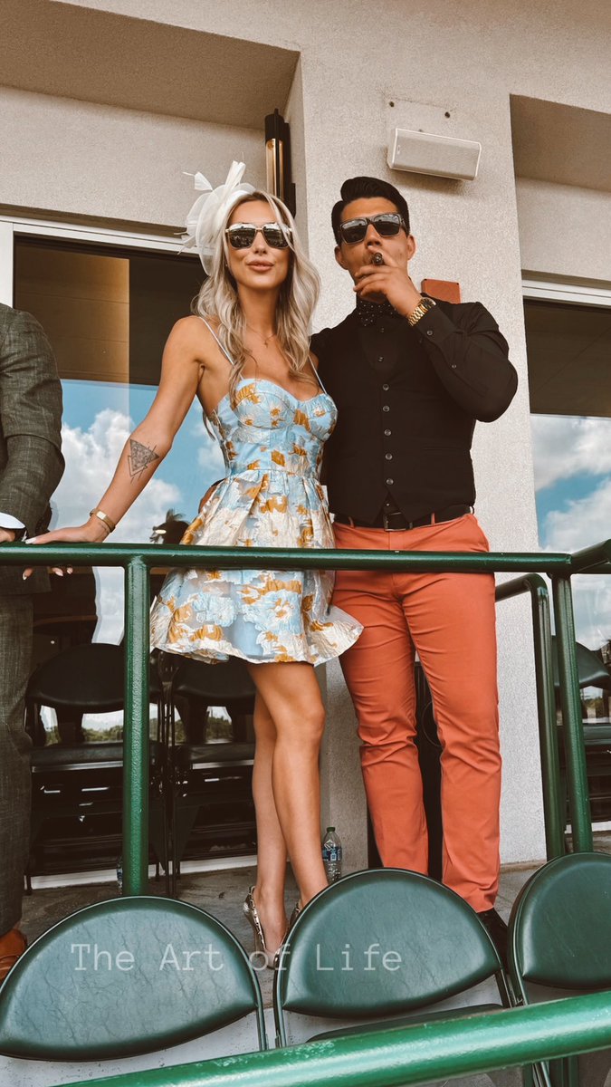 jen1649's tweet photo. Take me back to the Kentucky Derby #kentuckyderby https://t.co/lBC4DNiPev