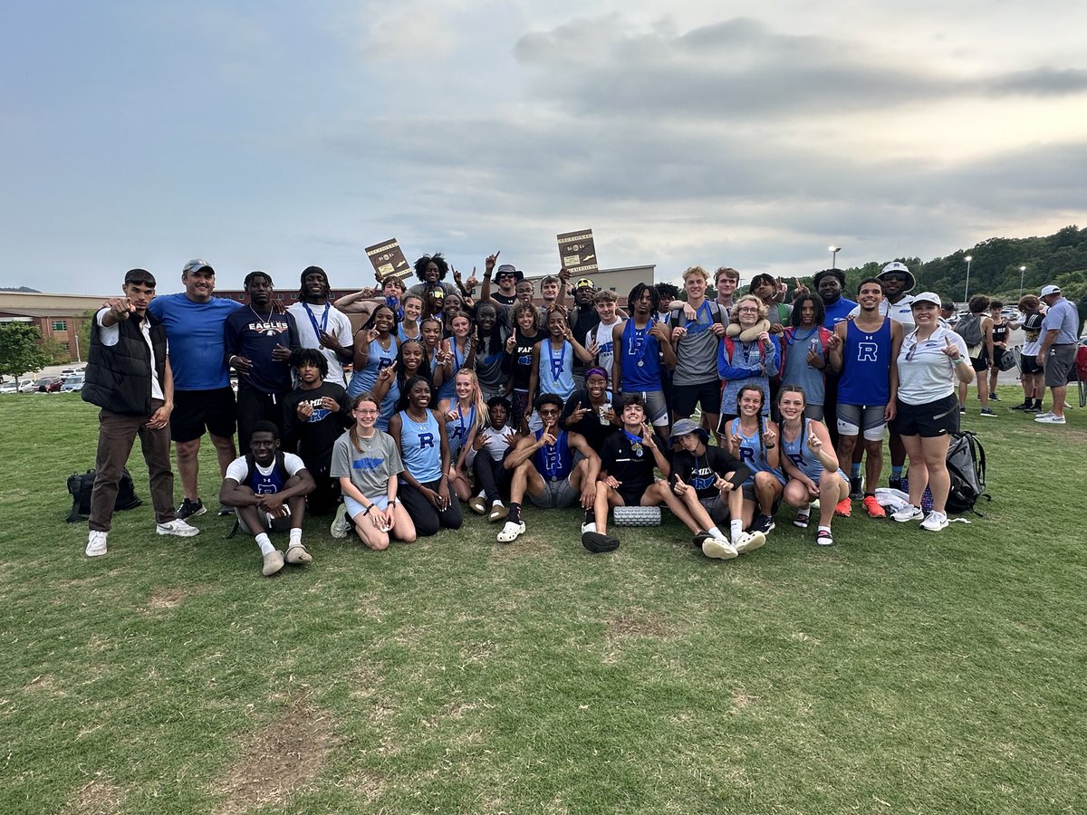 RockvaleTf's tweet image. TSSAA Section 2 Results
🥇Boys Overall Team Score 🥇
🥇Girls Overall Team Score 🥇
#BacktoBack
#Family
🚀⬆️