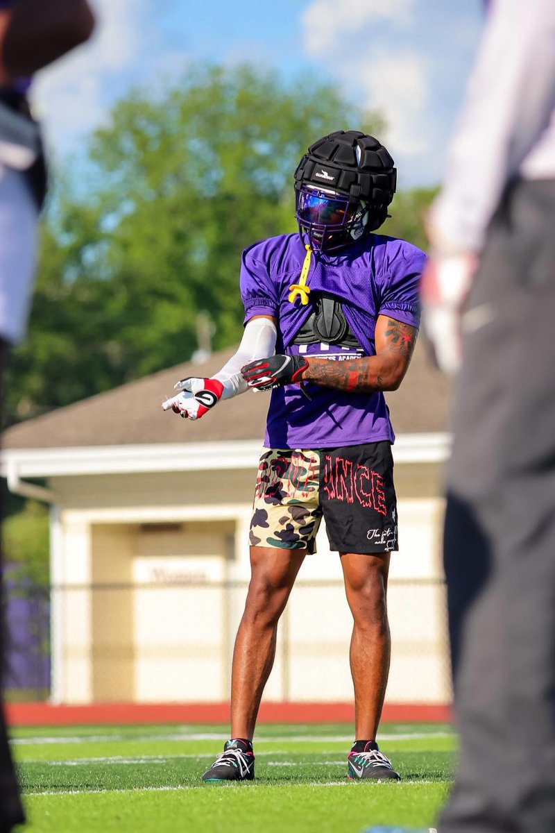 PARKER HS DEFENSIVE BACK NA’EEM OFFORD🔒 ( @OffordNaeem ) OHIO STATE COMMIT LOOKING GOOD IN SPRING PRACTICE🏈 #highschoolfootball #Recruiting