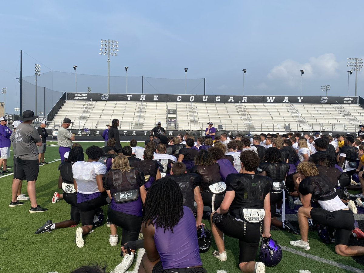 Thank you @_Tmac7 for sharing some wisdom and challenging the Cougs! We are proud and excited for your next opportunity in the @CFL