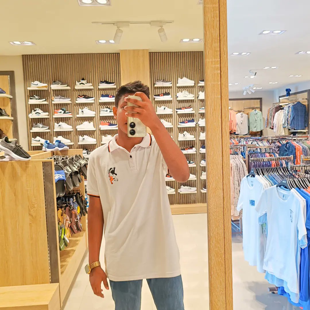 🧸✨

#Molly #Srilanka #Fashion