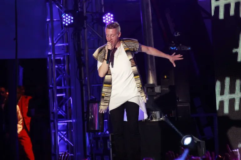 .@macklemore Pledges To Donate Earnings From New Track “Hind’s Hall” To Palestinian Relief music.mxdwn.com/2024/05/06/new… #Palestine #HindsHall
