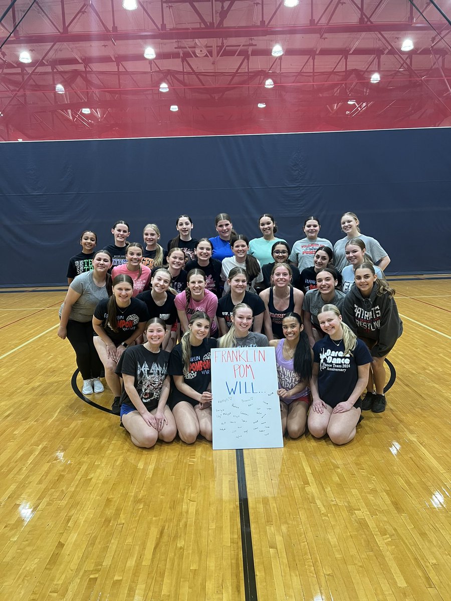 Setting goals from day 1…❤️💙

That’s a wrap on our first practice! Today we committed to our goals, now it’s time to get to work!! #FranklinPomWILL #FranklinMADE #patriotpride