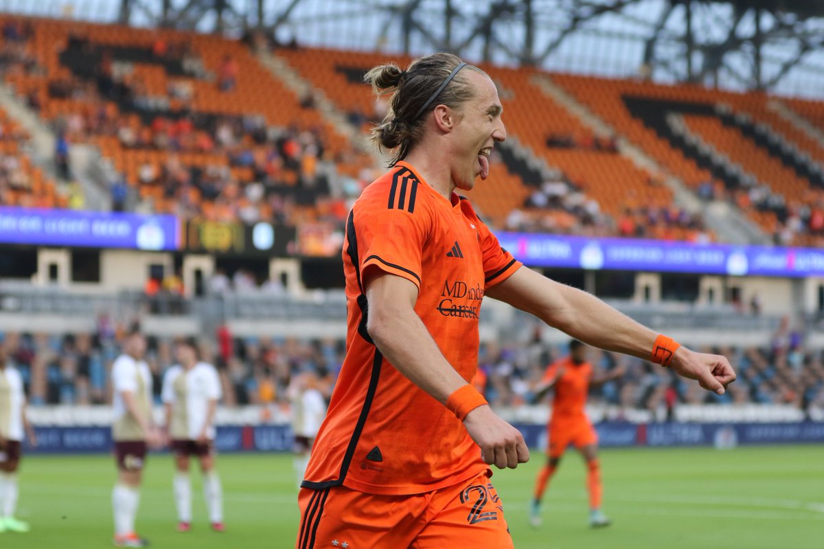 🟠⚫BE SOMEONE🔴⚪ tweet media