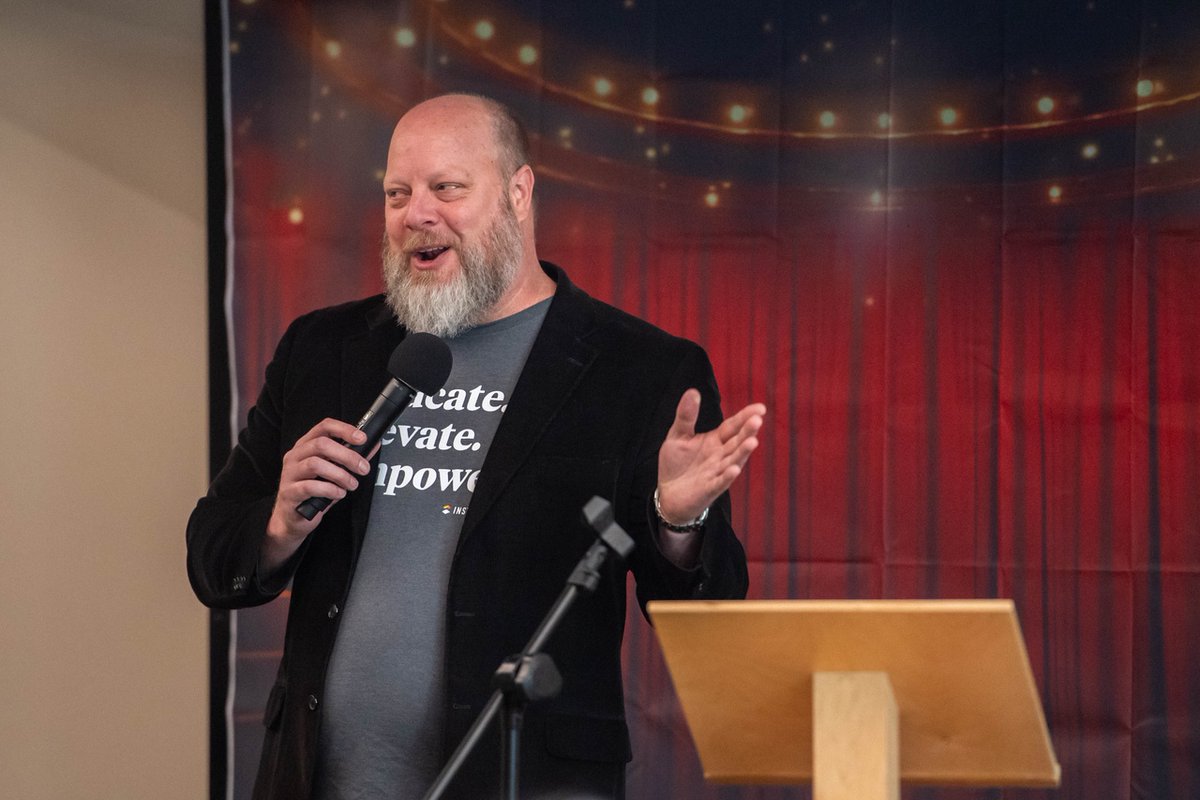 LC_CTLI's tweet image. Last week we celebrated our 10th year of using Canvas at our annual CanvasCon. Thank you to everyone who attended and supported in making this event a success 😄 

Here's to many more successful years of Canvas!

#LethbridgeCollege #Canvas #CanvasCon  #LearningInnovation