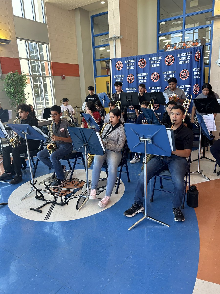 Veronica Hernandez tweet media