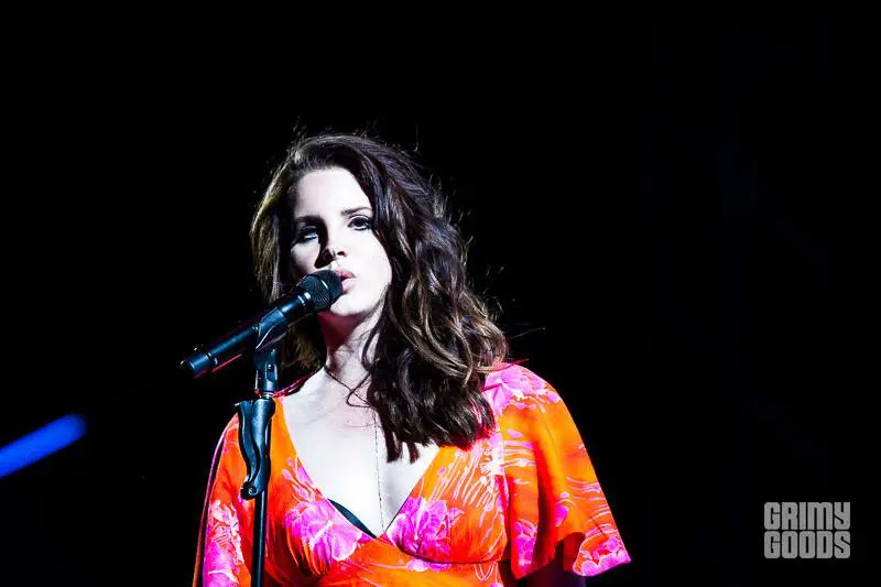 10 Women Artists You Need To Hear If You Like Lana Del Rey -- From breathy and sultry vocals, to dark tones that can get switched up real quick to a playful vibe, all these singers need to be added to your rotation grimygoods.com/2023/03/02/10-…