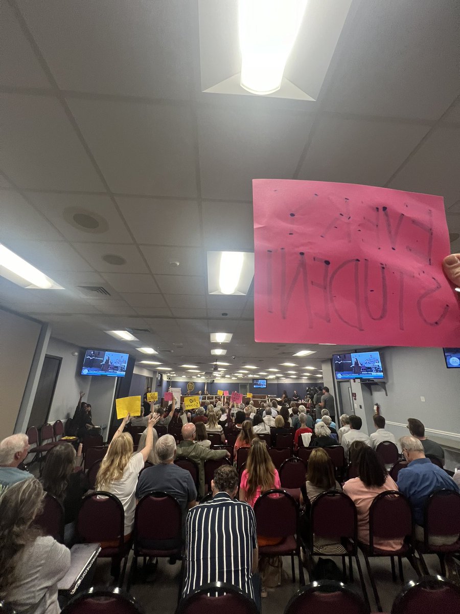 zander moricz (@zandermoricz) on Twitter photo this is the TENTH consecutive <a href="/sarasotaschools/">Sarasota Schools</a> meeting that has gone over THREE hours long due to citizens asking the board not to deny Title IX protections to queer and trans students⦠this is the TENTH consecutive <a href="/sarasotaschools/">Sarasota Schools</a> meeting that has gone over THREE hours long due to citizens asking the board not to deny Title IX protections to queer and trans studentsā¦