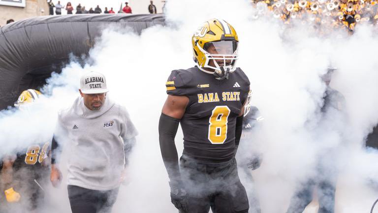 AGTG, Truly Blessed To Receive a(n) Offer From Alabama State University @MCPKnightsFB @kirkjuice32 @BamaStateFB @CoachTWilson20 @coach_gresham @PrepRedzoneAL @HallTechSports1  @Madhousefit @DownSouthFb1 @BHoward_11 @Rivals @RivalsCamp