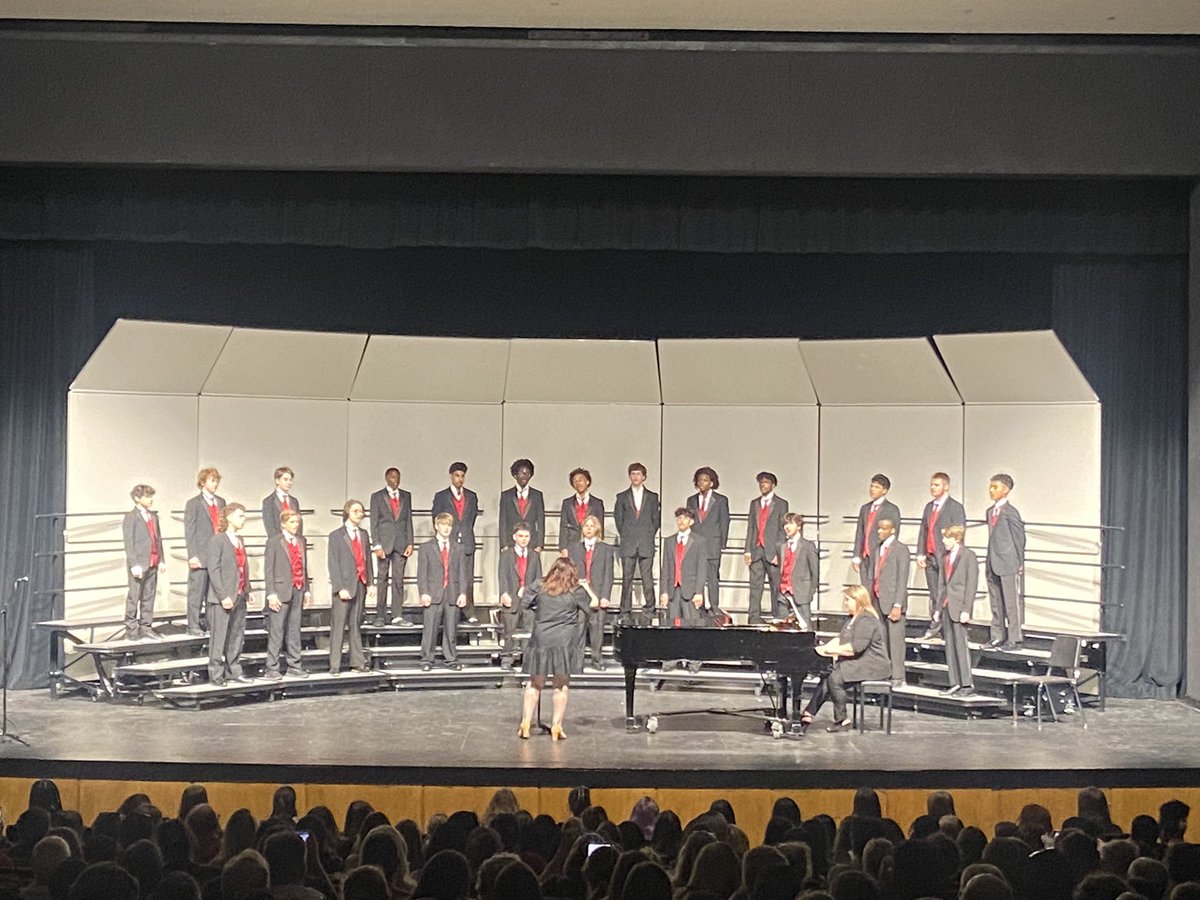 Our choral department is simply amazing!! A great night of beautiful singing. Thank you Ms. LeVie, Mr. Chabot, &amp; Ms. McClure for your outstanding leadership! #ChargerNation <a href="/KellerCentralHS/">Keller Central HS</a> <a href="/KISDFineArts/">Keller ISD Fine Arts</a>