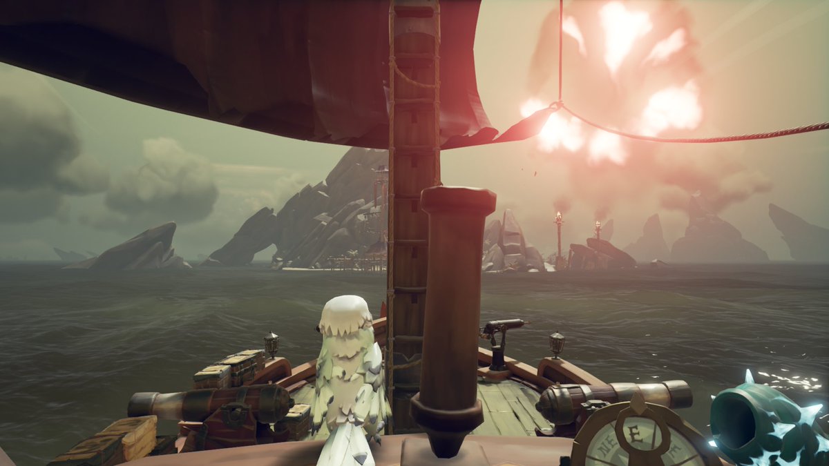 A fart horn, a FOF, and a fluffy friend. Does it get any better than this? #seaofthieves