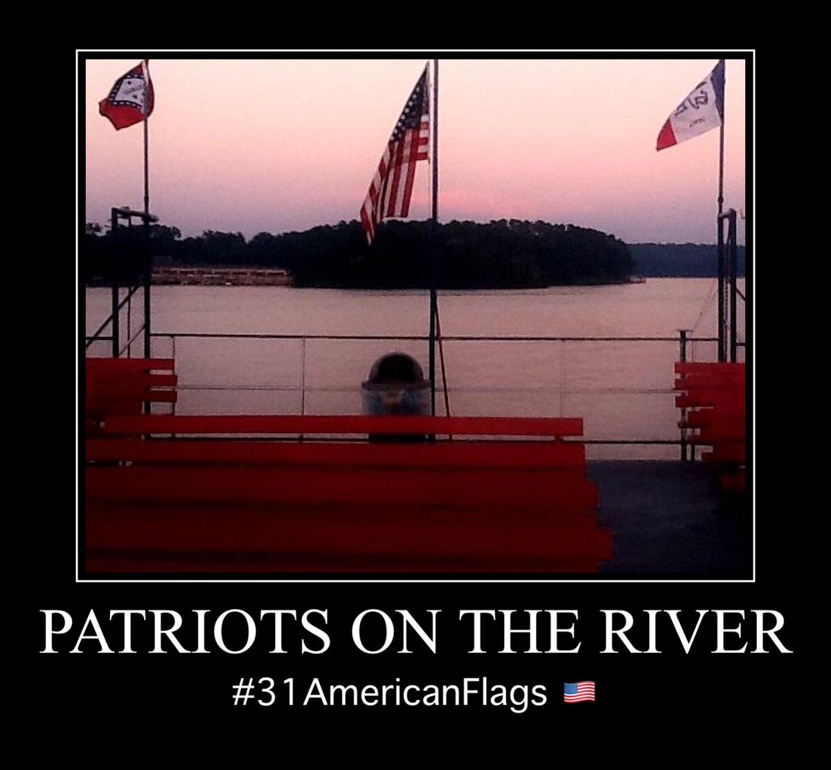 Sunset on the river…
Our flag, long may She wave! 🇺🇸
#31americanflags #patriotism #ProudAmerican #kenthrives #thrivepatriot #GodBlessAmerica
