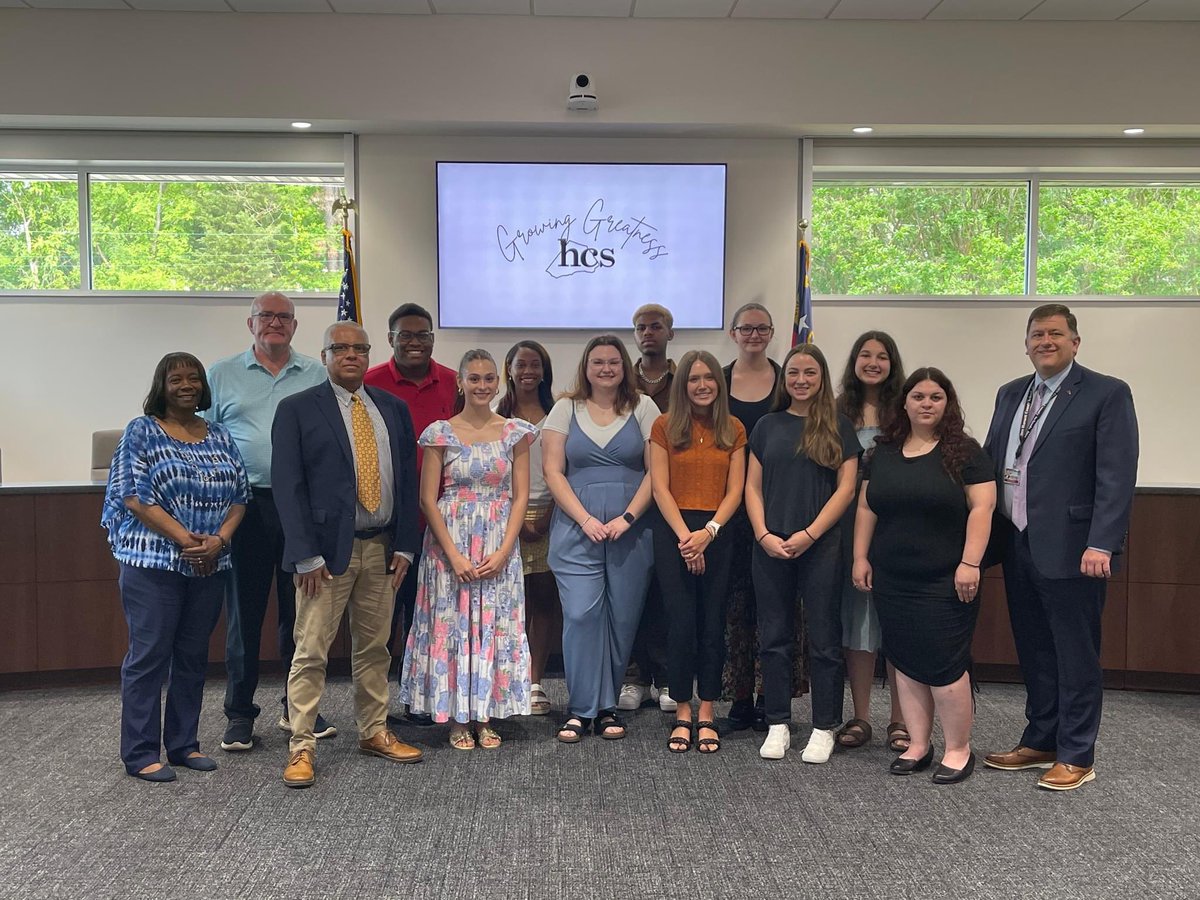 GROWING GREATNESS
This is the 4th year with the 'grow your own' initiative. We welcomed 15 new students beginning the program and 17 returning for a total of 32.
Read more: bit.ly/3QvmSHK
#WeAreHarnett #GrowingGreatness #InspiringLearnersToBeLeaders
#SuccessWithHCS