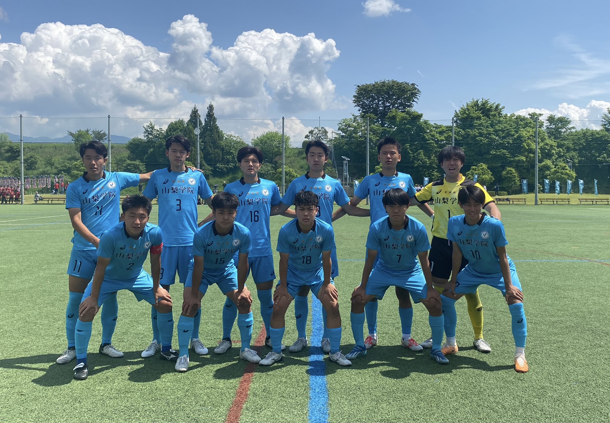 ASICS 山梨学院高等学校 ピステ・ウィンドブレーカー ASICS 山梨学院高等学校 ピステ・ウィンドブレーカー - メルカリ