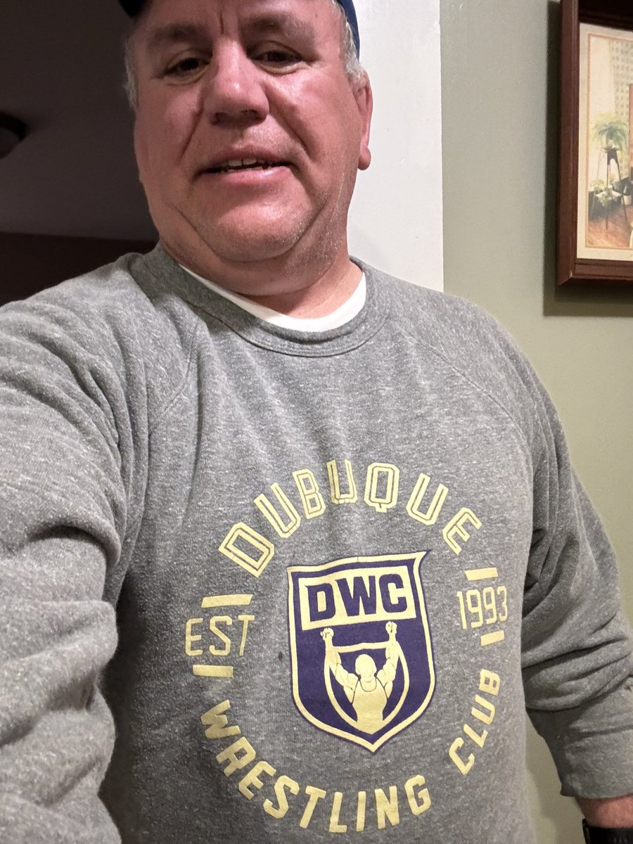 Time for an evening walk brought to you by @DWCwrestle #WrestlingShirtADayinMay