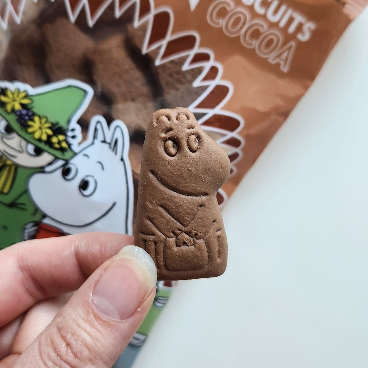 THESE MOOMIN BISCUITS ARE SO CUTE ?! and yummy I'm about to finish the bag