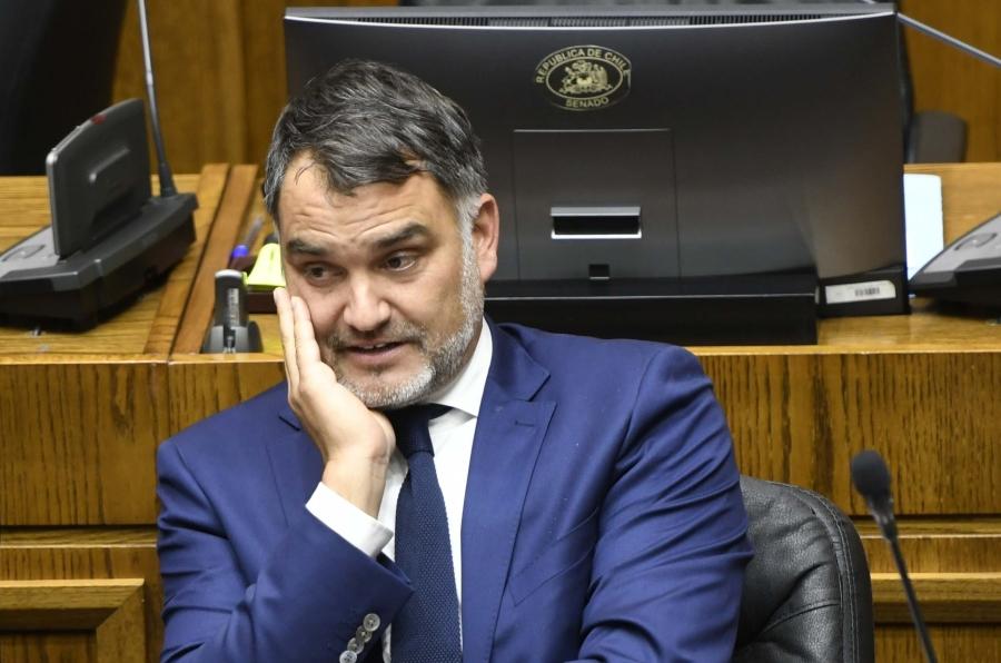 TarquinoPaspala's tweet photo. Es increíble q Macaya y todos sus secuaces estén luchando para q las Isapres no paguen un puto peso de lo robado. Es espantoso el cinismo de esta gente, q intentan desconocer un dictamen de la propia Corte Suprema. Son US$1.580 millones q les robaron a sus afiliados enfermos. 😠 https://t.co/3jX1K9jzrj