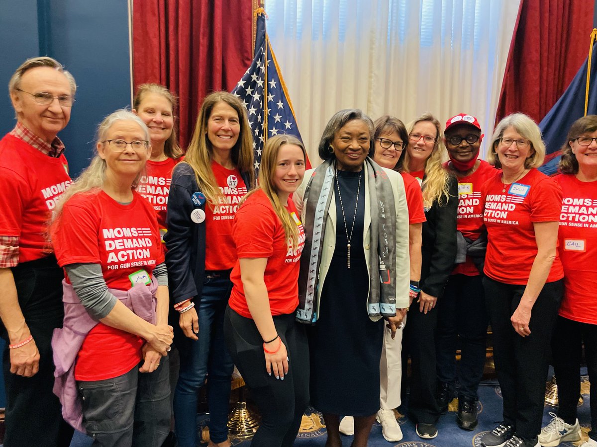 Amazing meetings today in Albany advocating for #GunSense with fellow @MomsDemand volunteers. Thank you @AndreaSCousins for supporting our work.  Pictures of past majority leaders, all White men, one Black man and the only woman of color. Very proud to see that for NY.💪#NYPol