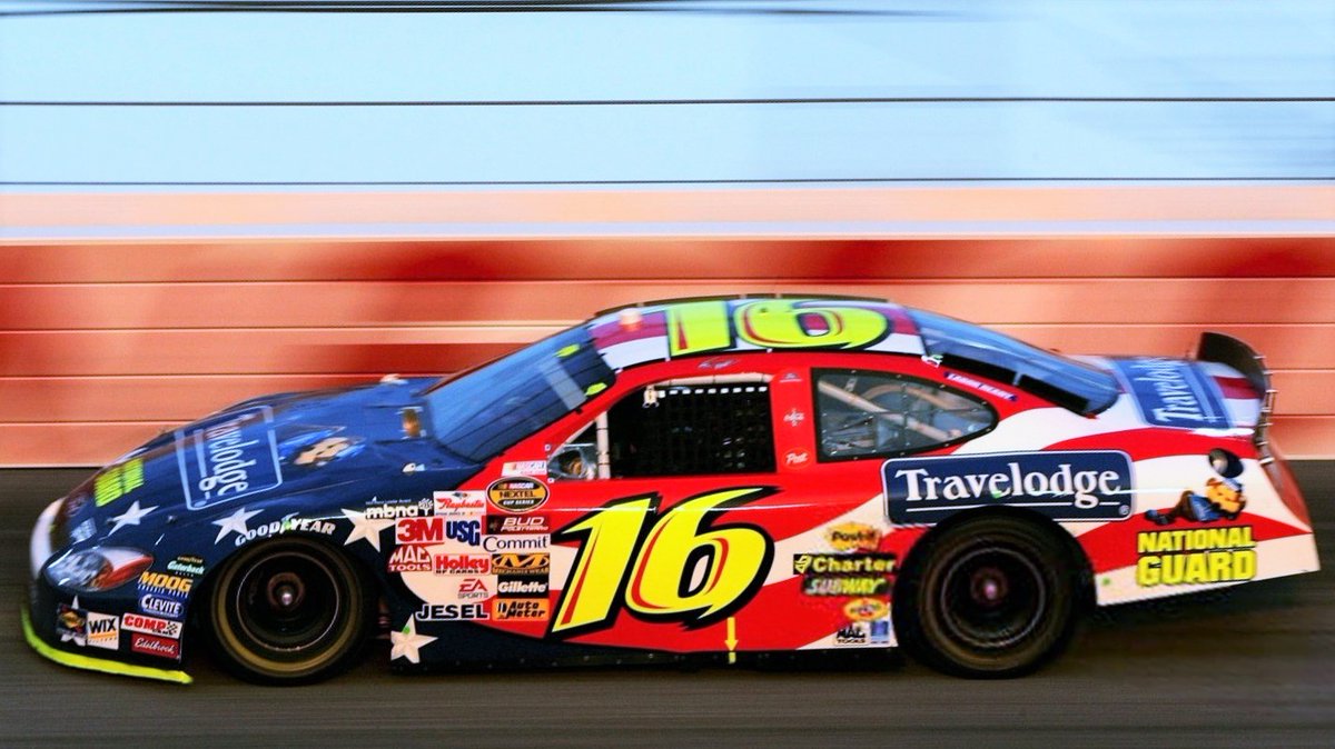 Greg Biffle won the 2005 Dodge Charger 500 at Darlington 19 years ago today. 🏁 #TheBiff 🏁 #TooToughToTame