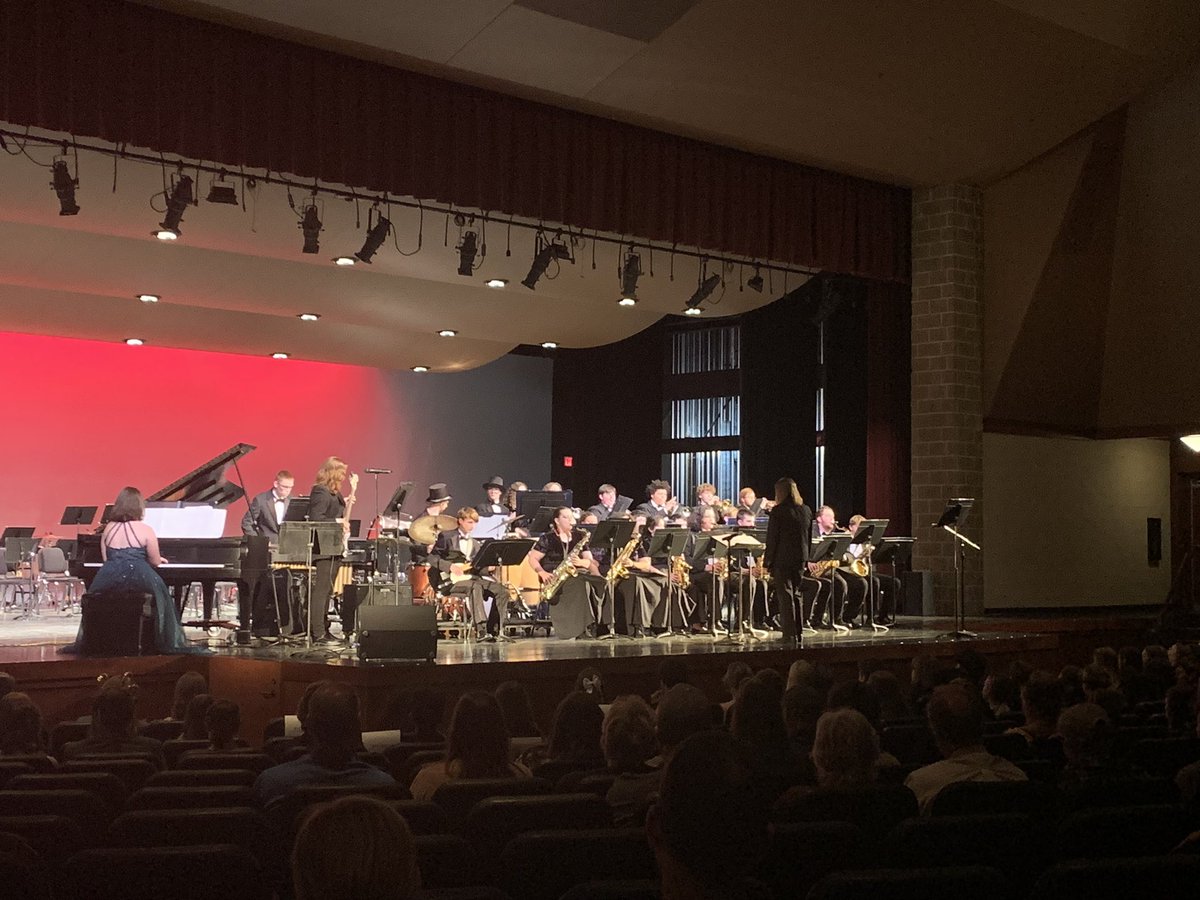 A wonderful performance tonight by the BGHS Concert Band, Symphonic Band, and the Jazz Cats! Very talented musicians!