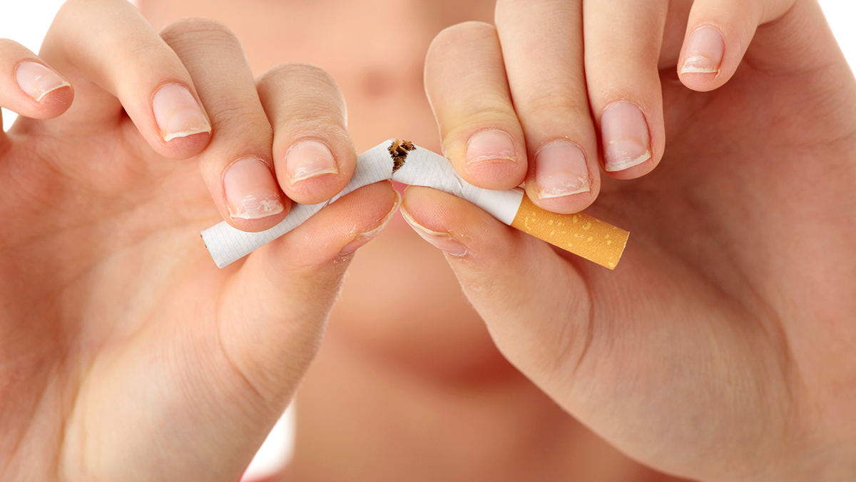 DYK? Someone who smokes increases their risk of gum disease by 85% compared to someone who does not smoke. 😬

Smoking promotes the growth of harmful bacteria on teeth and weakens the immune system's response to bacterial infection.🚭