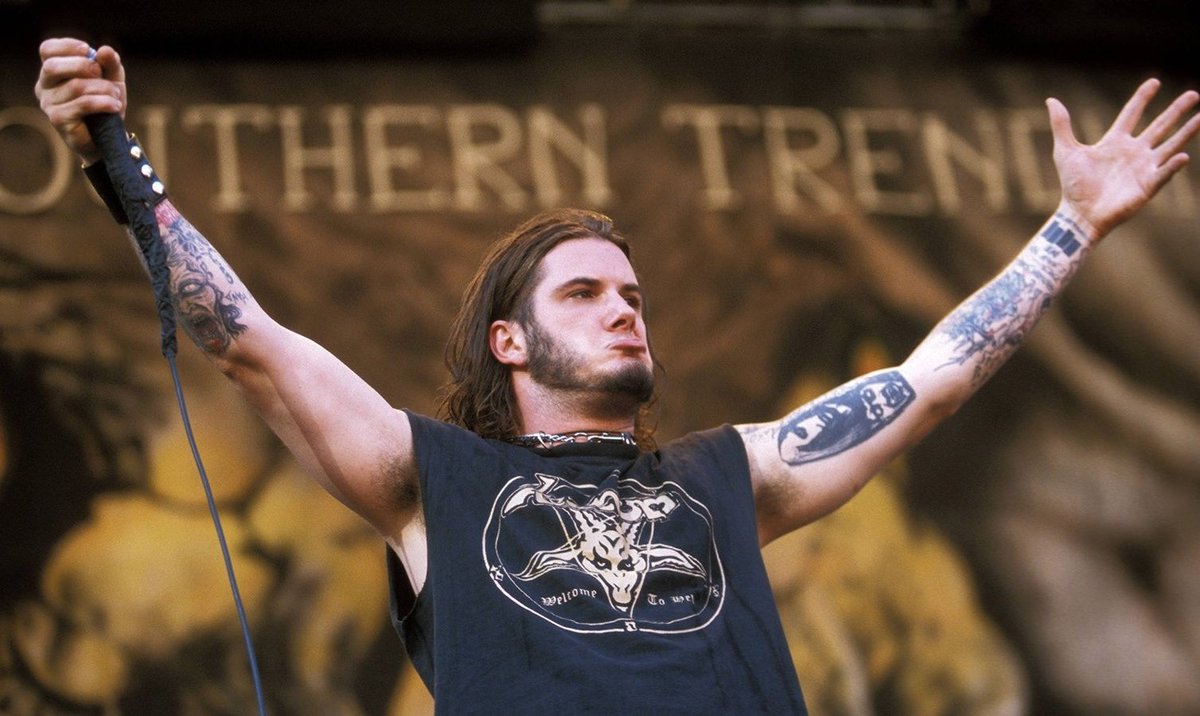 🐍 Nu-metal, drugs, chaos — PANTERA look back on the 'Great Southern Trendkill' era l8r.it/6Dxx