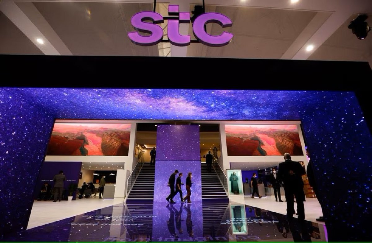 إنجاز مالي مبهر: stc bank تتصدر بـ 300 مليون ريال في الربع الأول - الاستثمار في التكنولوجيا والتطوير المستدام