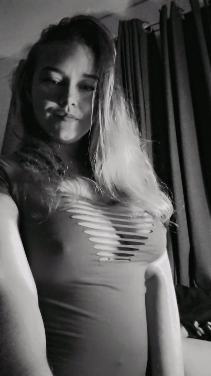 Restlesflame's tweet image. I don't have a dirty mind. I have a sexy imagination 😏

onlyfans.com/restlesflame