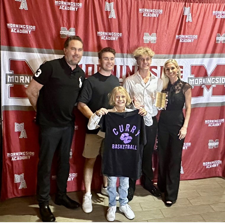 dskinsballer3's tweet photo. First and foremost, I would like to thank God, my coaches, all my friends and family and all of the schools that offered me during my recruiting. I’m excited to announce I will be committing to Curry College. Let’s work!  @Curry_MBB @PhilAlibrandi21 @SteveGoggin22 @AOIHOOPS https://t.co/v9x9jpe1T4