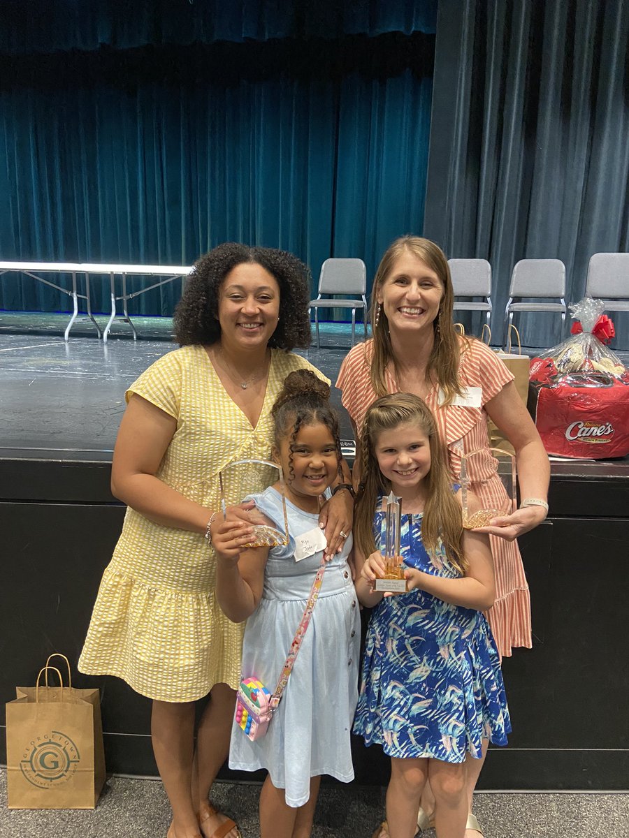 _CoachRoss's tweet photo. What An Accomplishment! 
Two @PatriotPride13 Coaches Wives Are @GeorgetownISD Secondary Teachers Of The Year For Their Campus. And One Of Them Won The District’s Secondary Teacher Of The Year!
Congrats Jennifer Taylor #EVTOY #GISDSecTOY !
Congrats @MrsCoachRoss ! 
#OnwardEastView https://t.co/HYPXh9m9Ws
