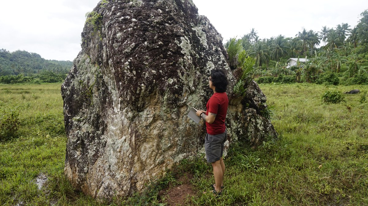 Let’s hear about a stone tool sourcing study in Palawan! 🔨🪨 Archaeologists use sourcing studies on artifacts to document procurement and movement patterns, which help reconstruct prehistoric technologies! READ MORE: bit.ly/3yd5ZLJ #NationalMuseumPH