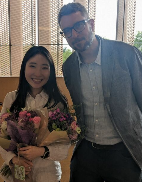 brangwynnelab (@brangwynnelab) on Twitter photo Congratulations to the great <a href="/yoonj_k/">yoonji kim</a> for defending her amazing PhD today! Always VECTORing towards great things (many w/ postdoc mentor the one & only <a href="/DNAmyStrom/">Amy Strom</a>), Yoonji will be sorely missed! (but she will be w/ our crew doing awesome science again <a href="/MBLScience/">Marine Biological Laboratory (MBL)</a> this summer!). Congratulations to the great <a href="/yoonj_k/">yoonji kim</a> for defending her amazing PhD today! Always VECTORing towards great things (many w/ postdoc mentor the one & only <a href="/DNAmyStrom/">Amy Strom</a>), Yoonji will be sorely missed! (but she will be w/ our crew doing awesome science again <a href="/MBLScience/">Marine Biological Laboratory (MBL)</a> this summer!).
